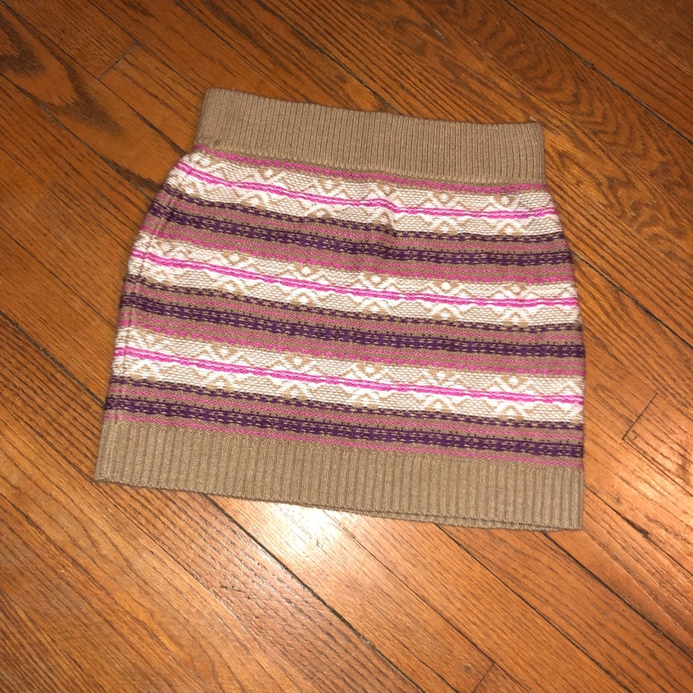 🦋 pick 5/$25!  曆 Knit mini-skirt